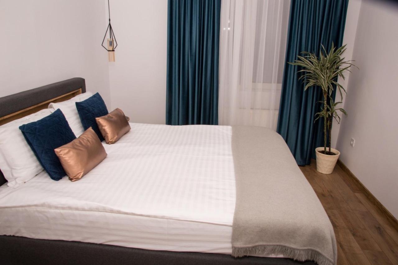 Pension Delia Gardens Temešvár Exteriér fotografie